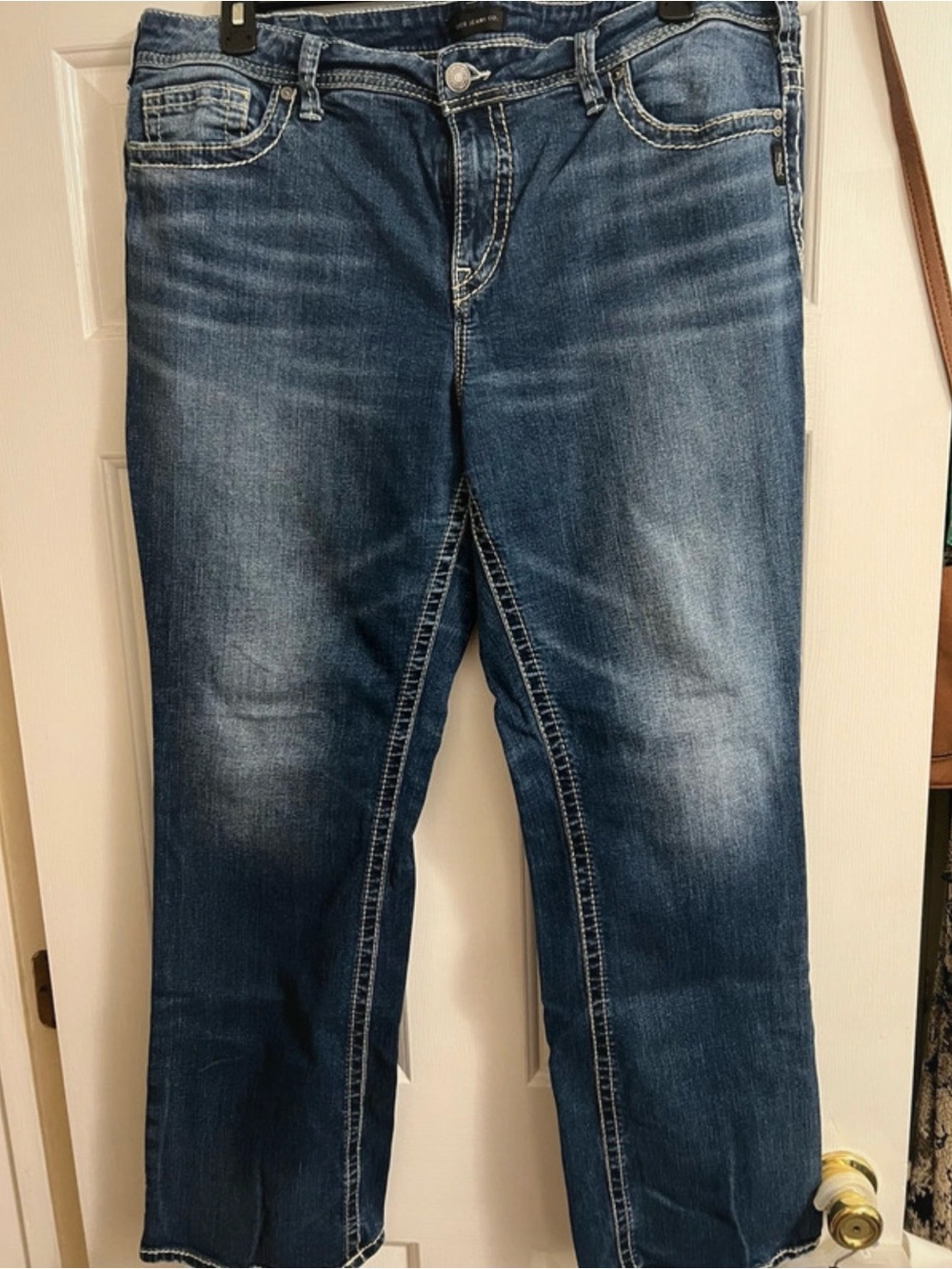 Silver Jeans Women's Medium Wash Bootcut Stretch Denim